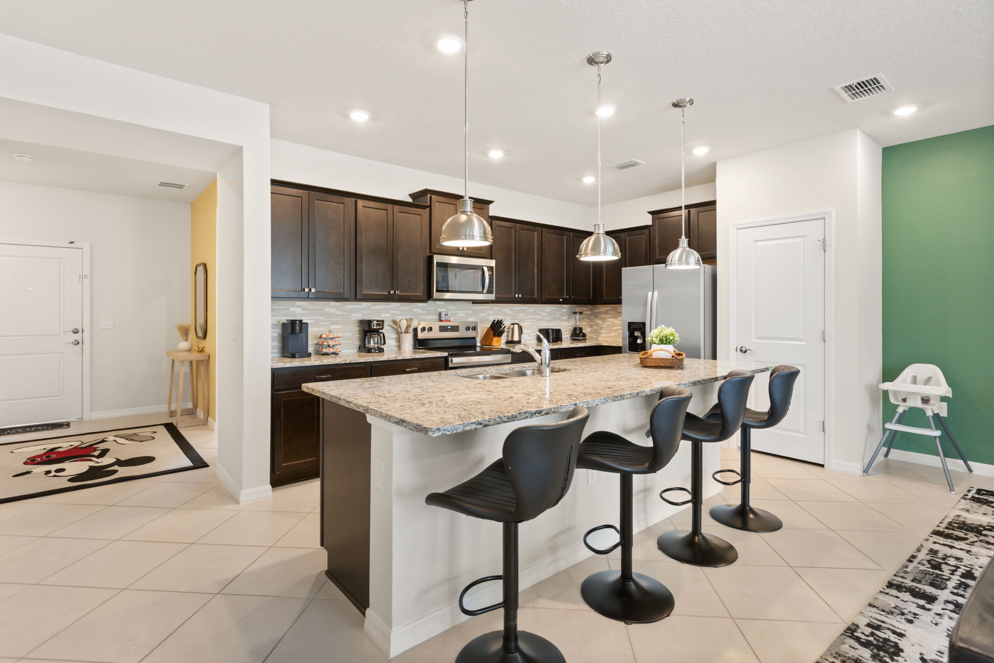 5 bedroom vacation townhouse at Windsor Cay - Image 8