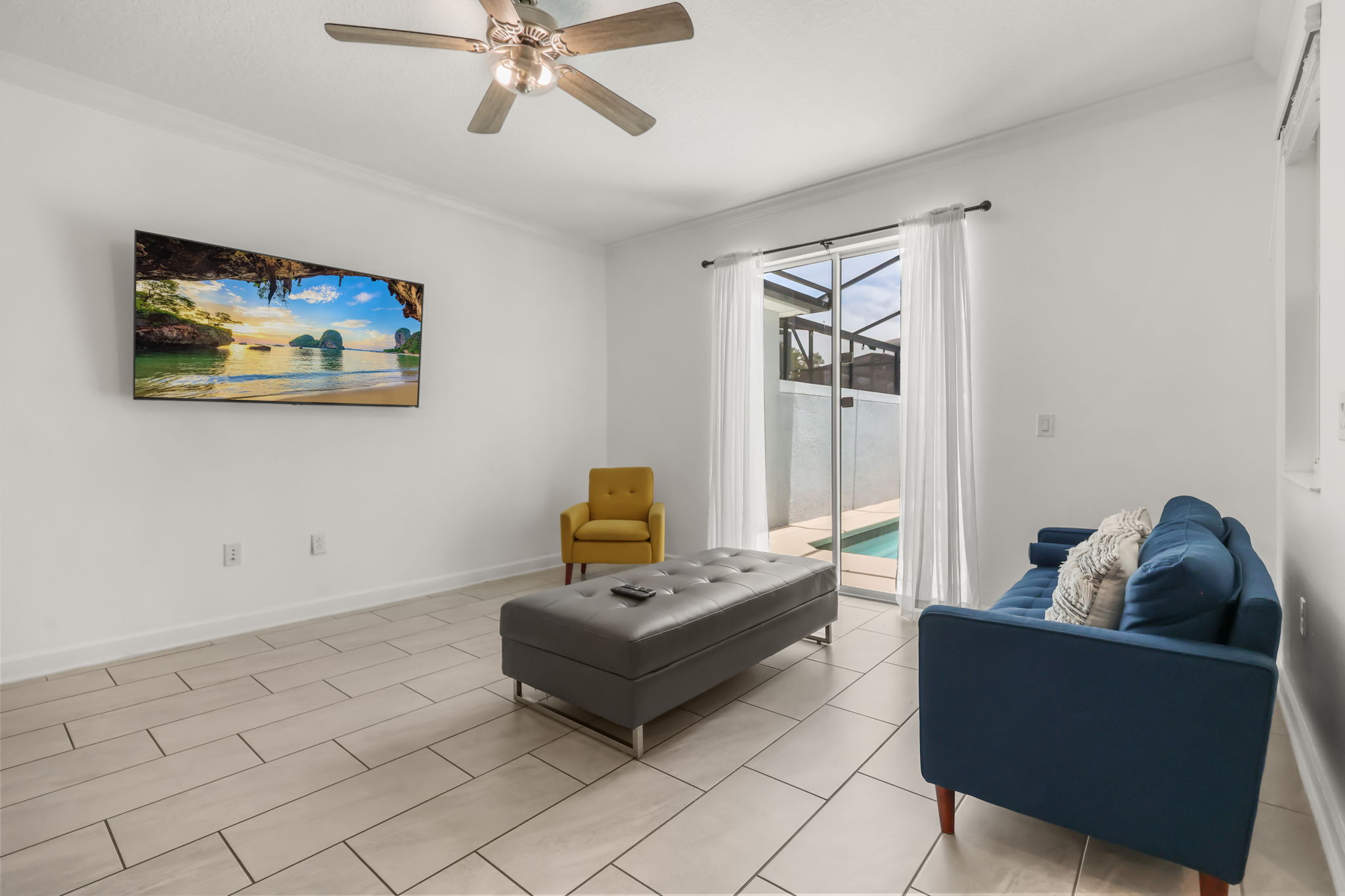4 bedroom vacation townhouse at Storey Lake - Image 2