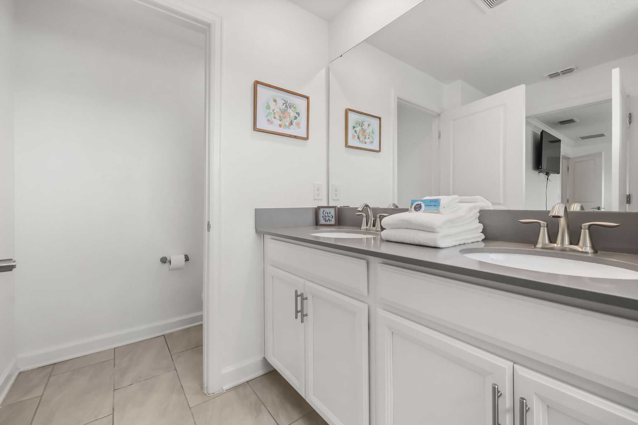 4 bedroom vacation townhouse at Storey Lake - Image 21