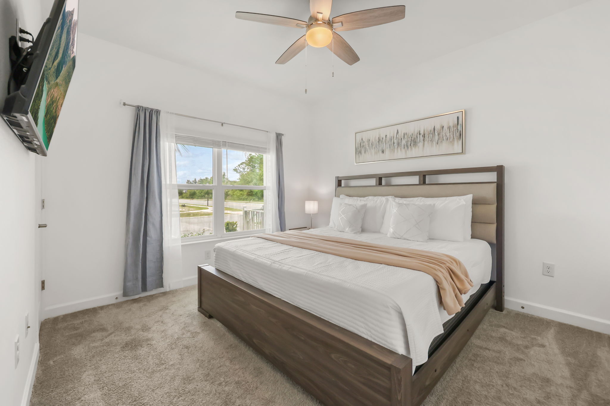 4 bedroom vacation townhouse at Storey Lake - Image 9