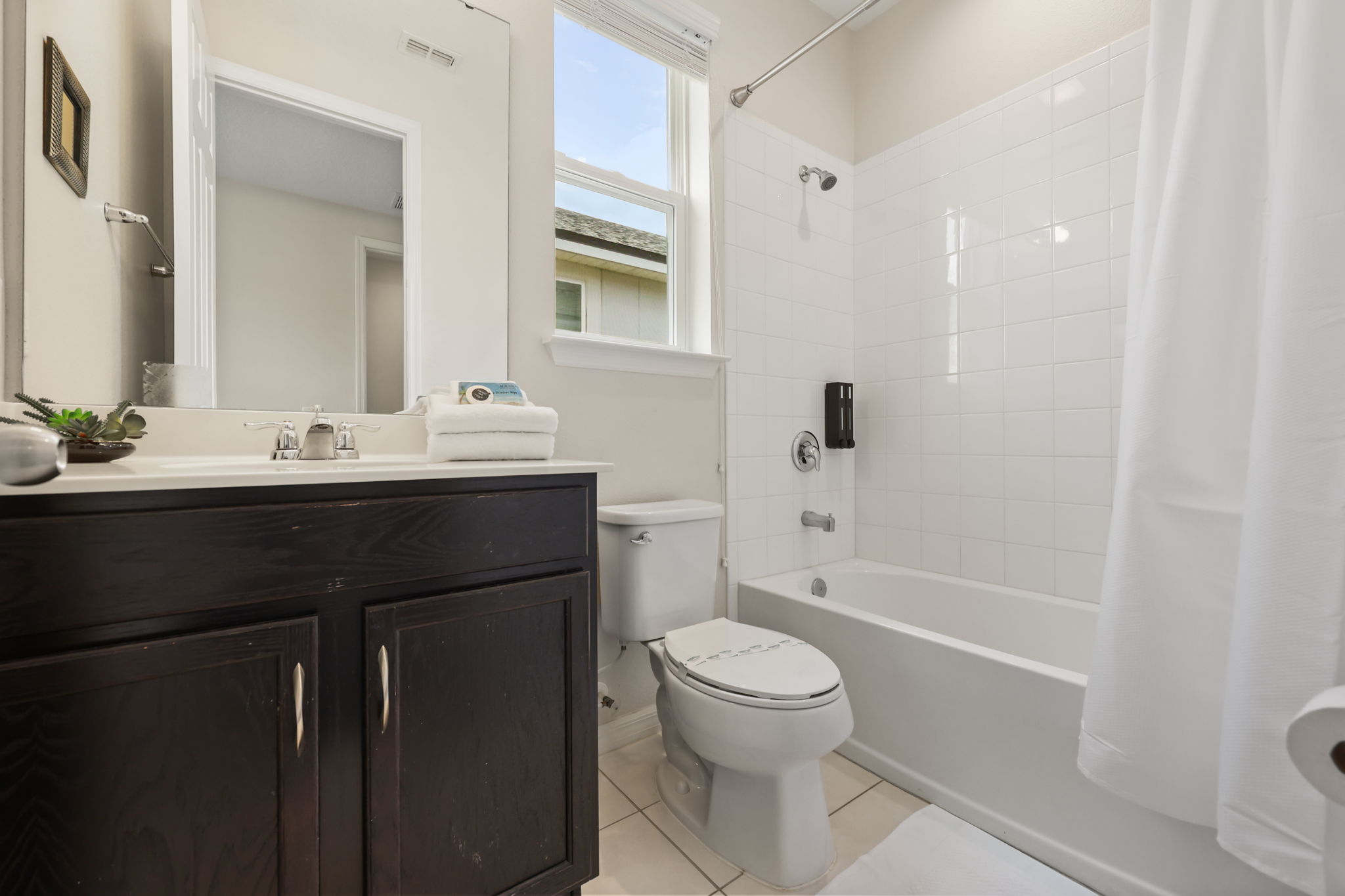 7 bedroom vacation house at Solara Resort - Image 38