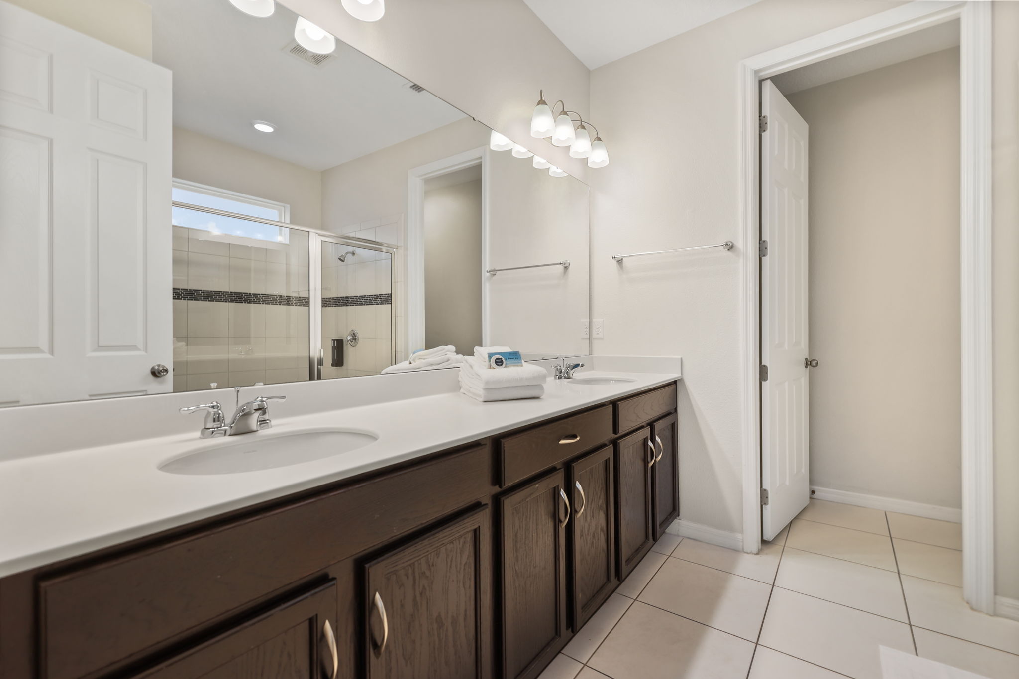 7 bedroom vacation house at Solara Resort - Image 39