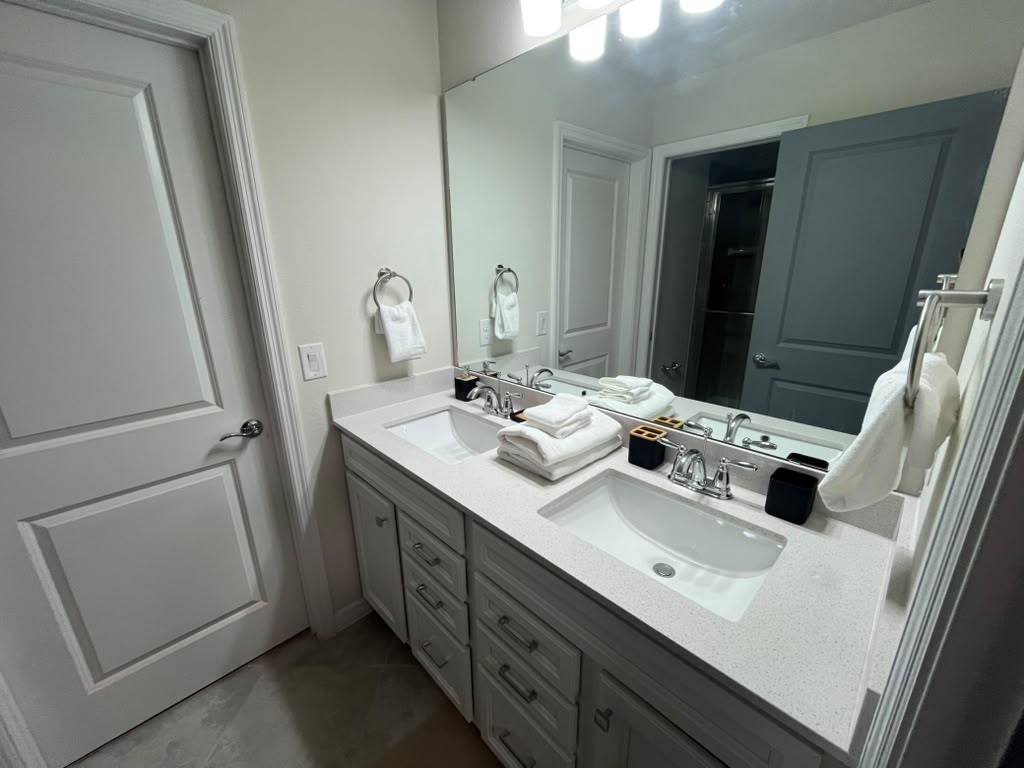 16038 Coastal Cove Lane, 10-bedroom vacation home at Windsor Cay in Clermont, FL — photo 42 of 50