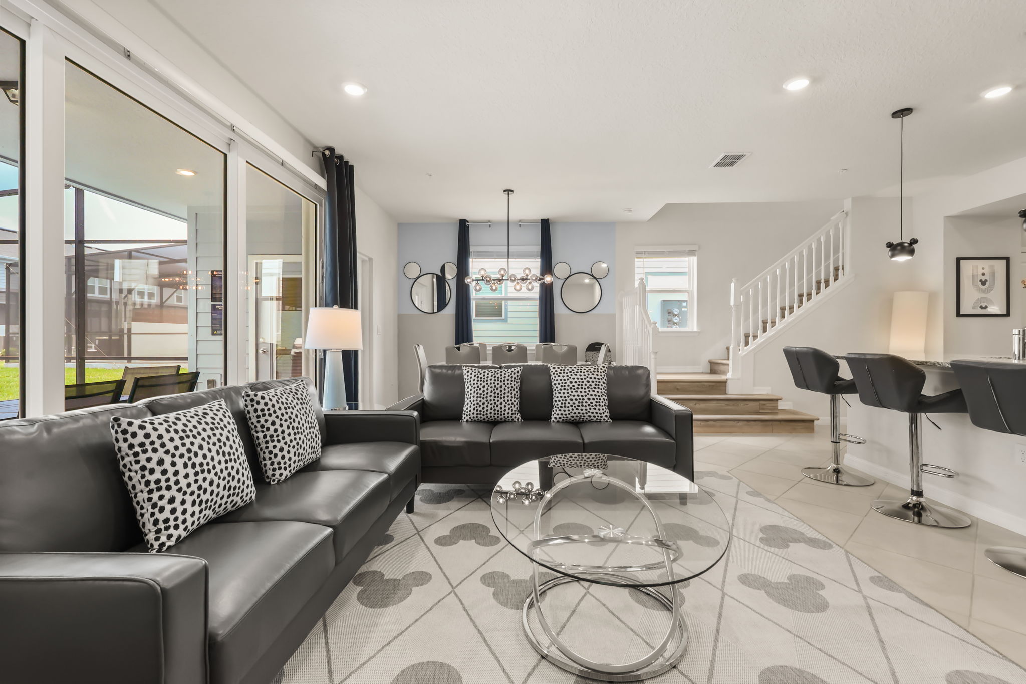 5 bedroom vacation townhouse at Windsor Cay - Image 1