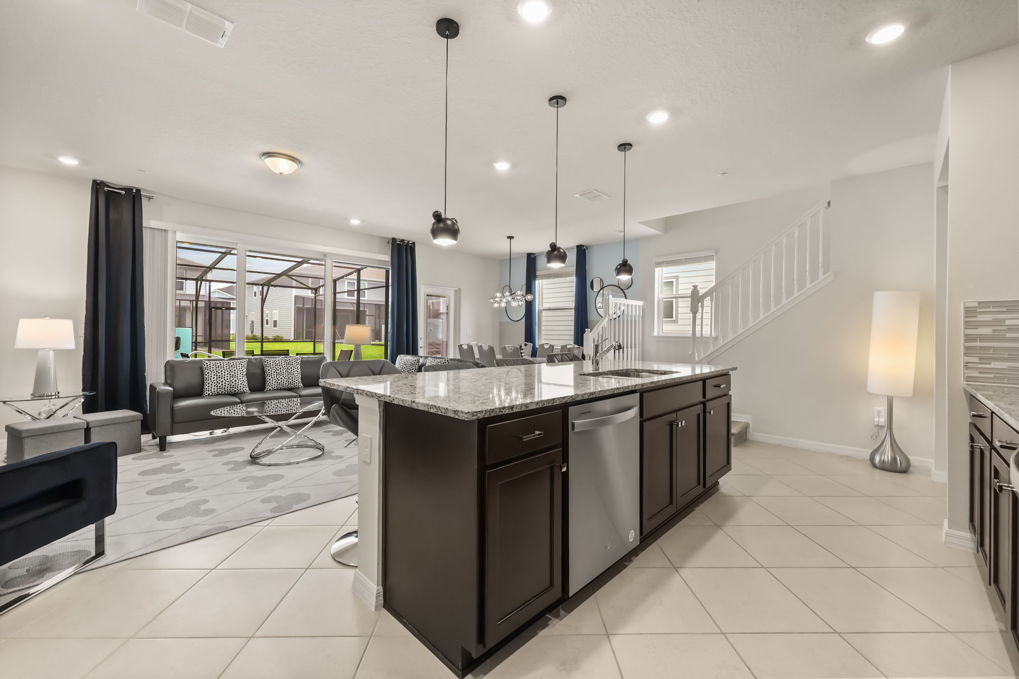 5 bedroom vacation townhouse at Windsor Cay - Image 6