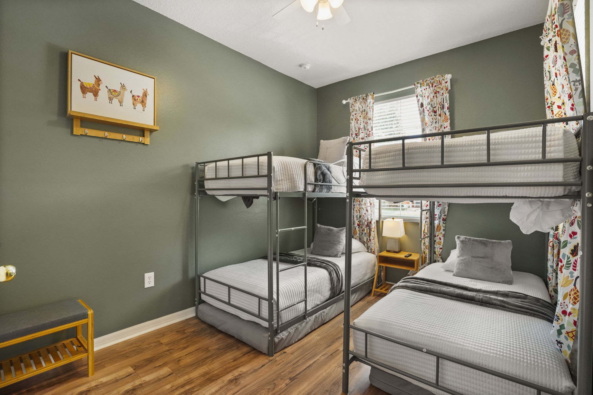 3 bedroom vacation townhouse at Crestwynd Bay - Image 16