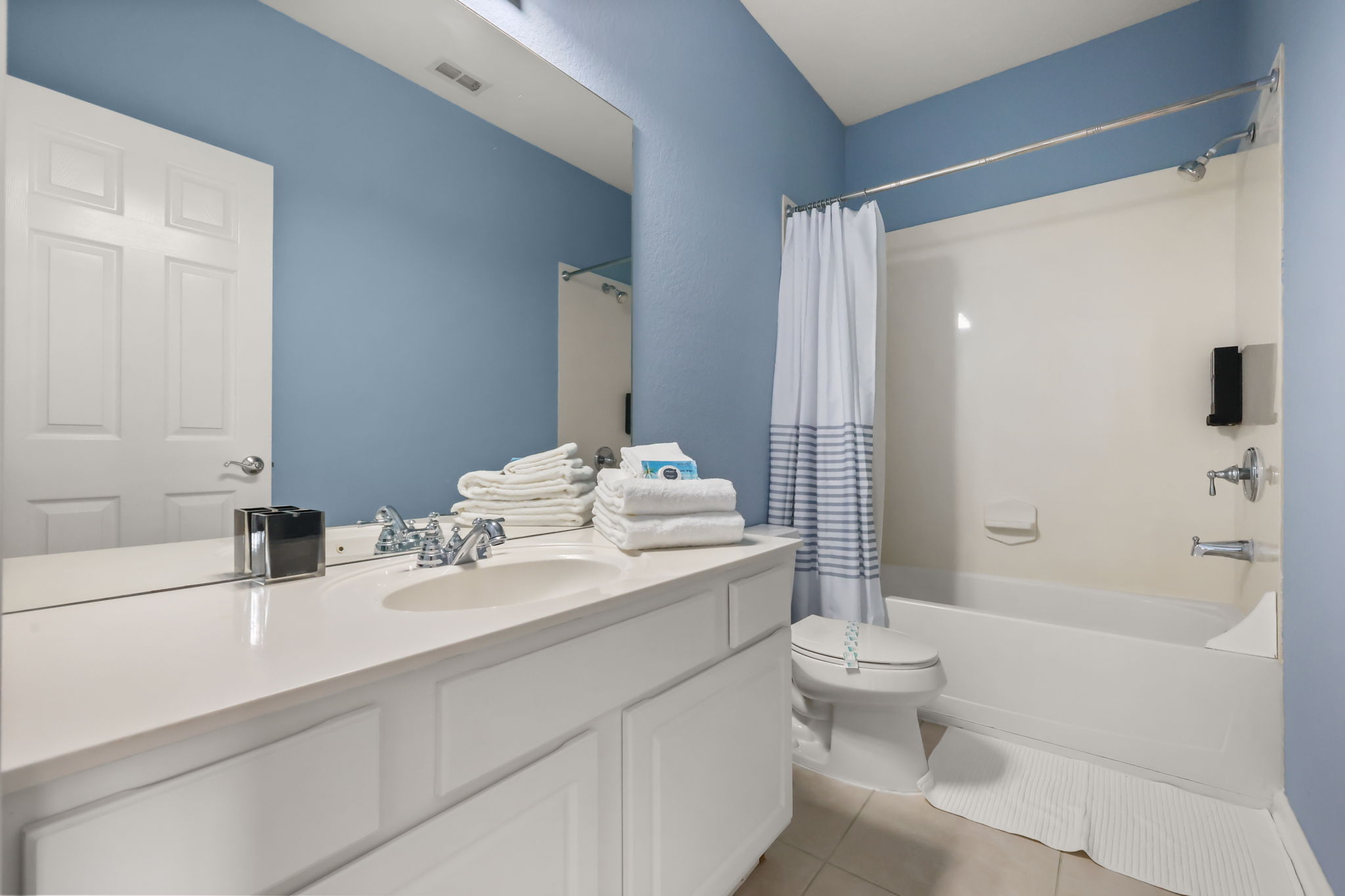 3 bedroom vacation apartment at Vista Cay - Image 17