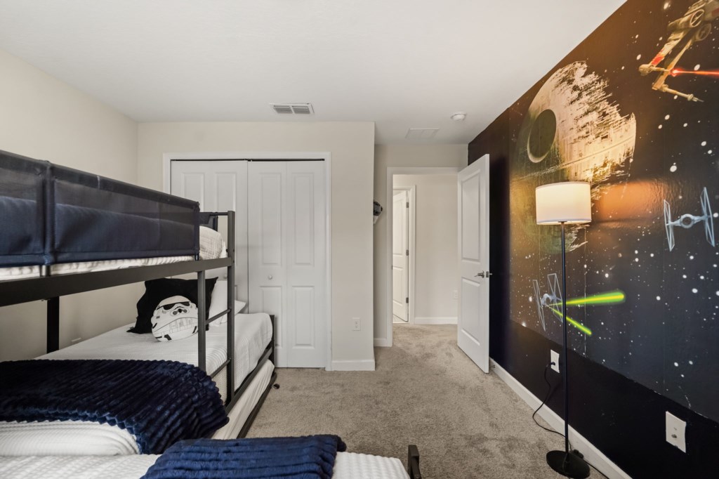 4 bedroom vacation townhouse at Storey Lake - Image 17