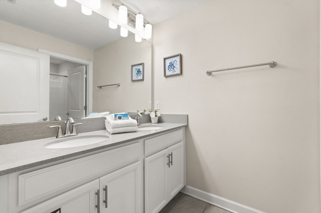 4 bedroom vacation townhouse at Storey Lake - Image 22