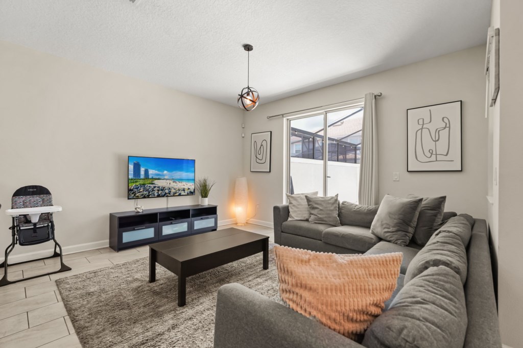 4 bedroom vacation townhouse at Storey Lake - Image 3