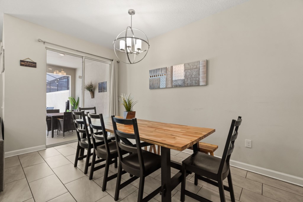 4 bedroom vacation townhouse at Storey Lake - Image 8
