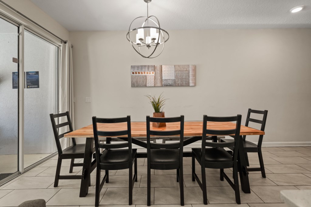 4 bedroom vacation townhouse at Storey Lake - Image 7