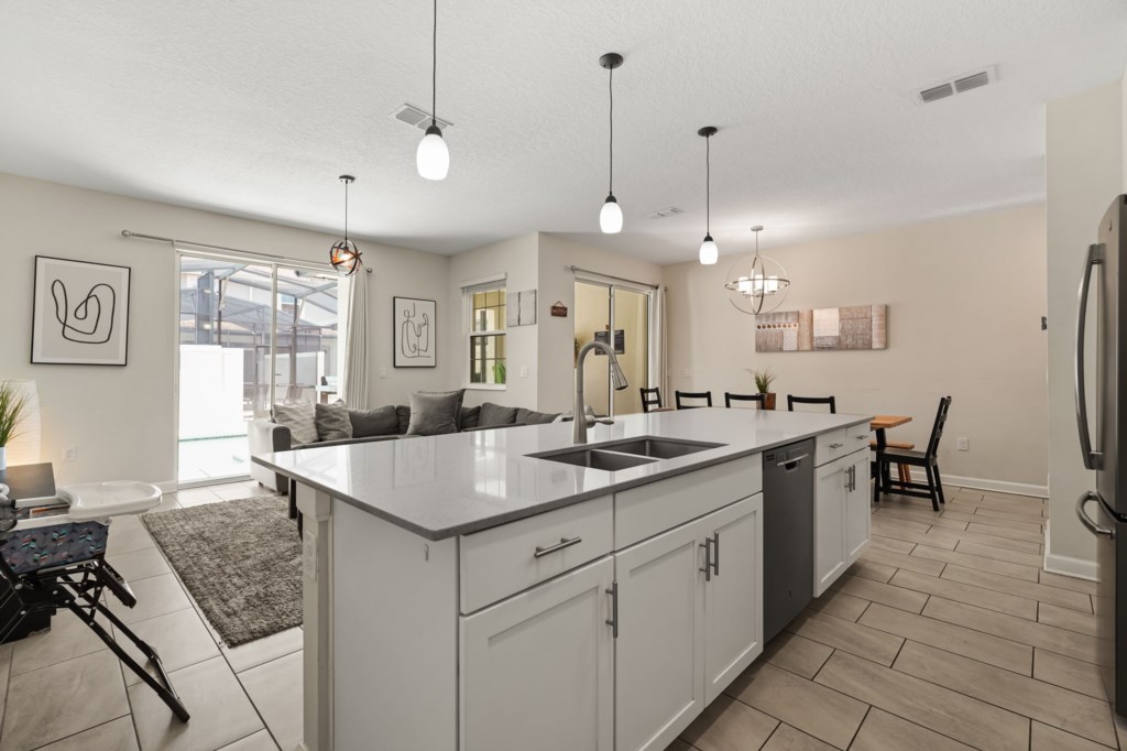 4 bedroom vacation townhouse at Storey Lake - Image 10