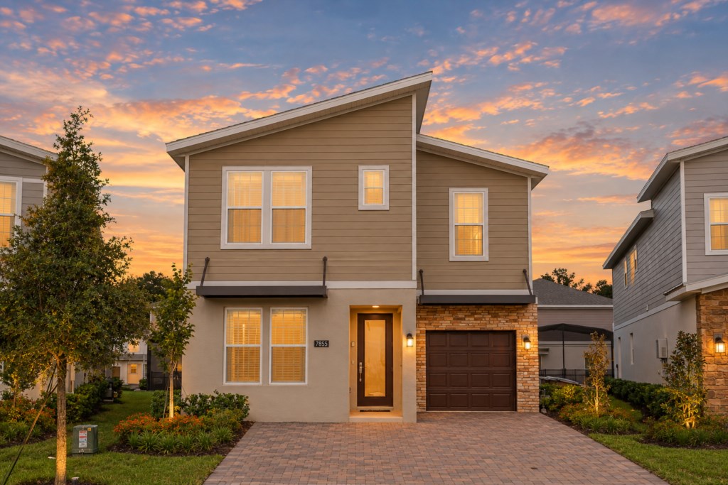 Twilight — 7855 Poplin Street, photo 4 of 49