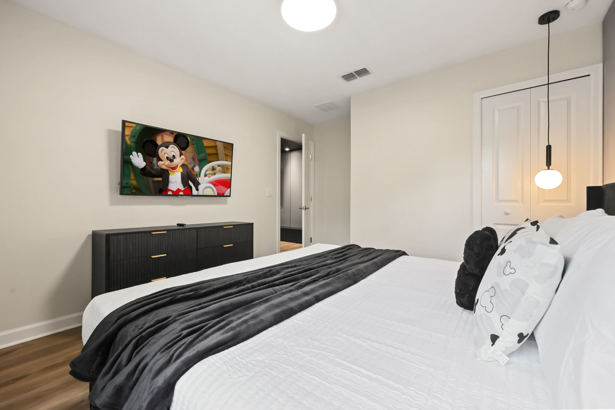 7 bedroom vacation house at Storey Lake - Image 24