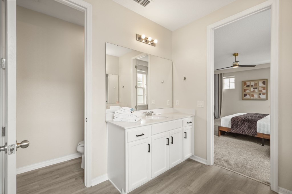 9038 Sunshine Ridge Loop (52).jpg