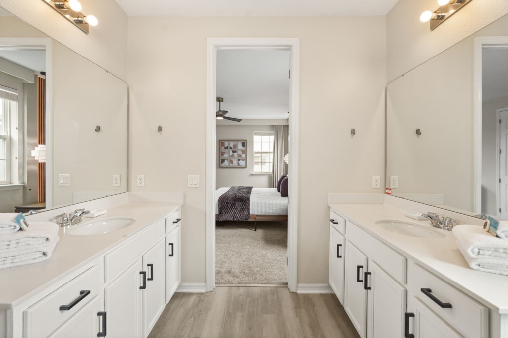 9038 Sunshine Ridge Loop (53).jpg