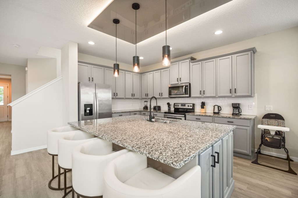 9038 Sunshine Ridge Loop (8).jpg