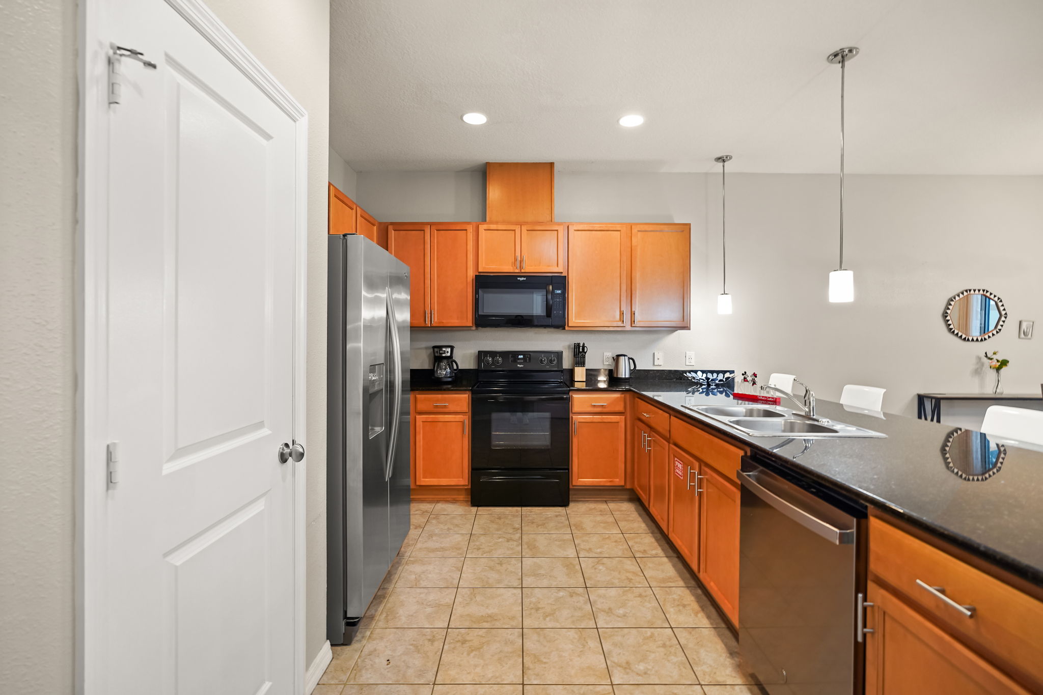4 bedroom vacation townhouse at Compass Bay - Image 10