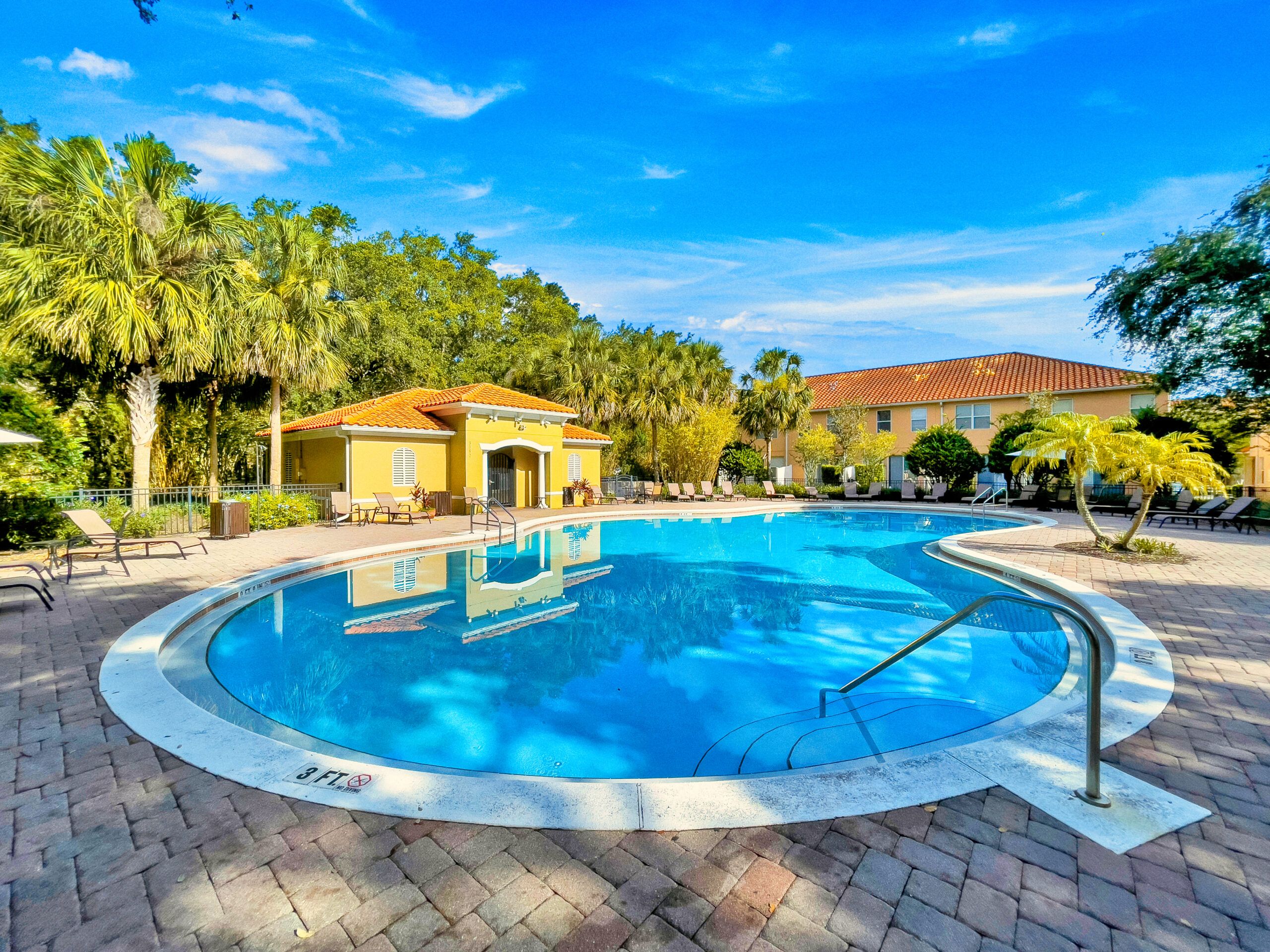 4 bedroom vacation townhouse at Compass Bay - Image 37
