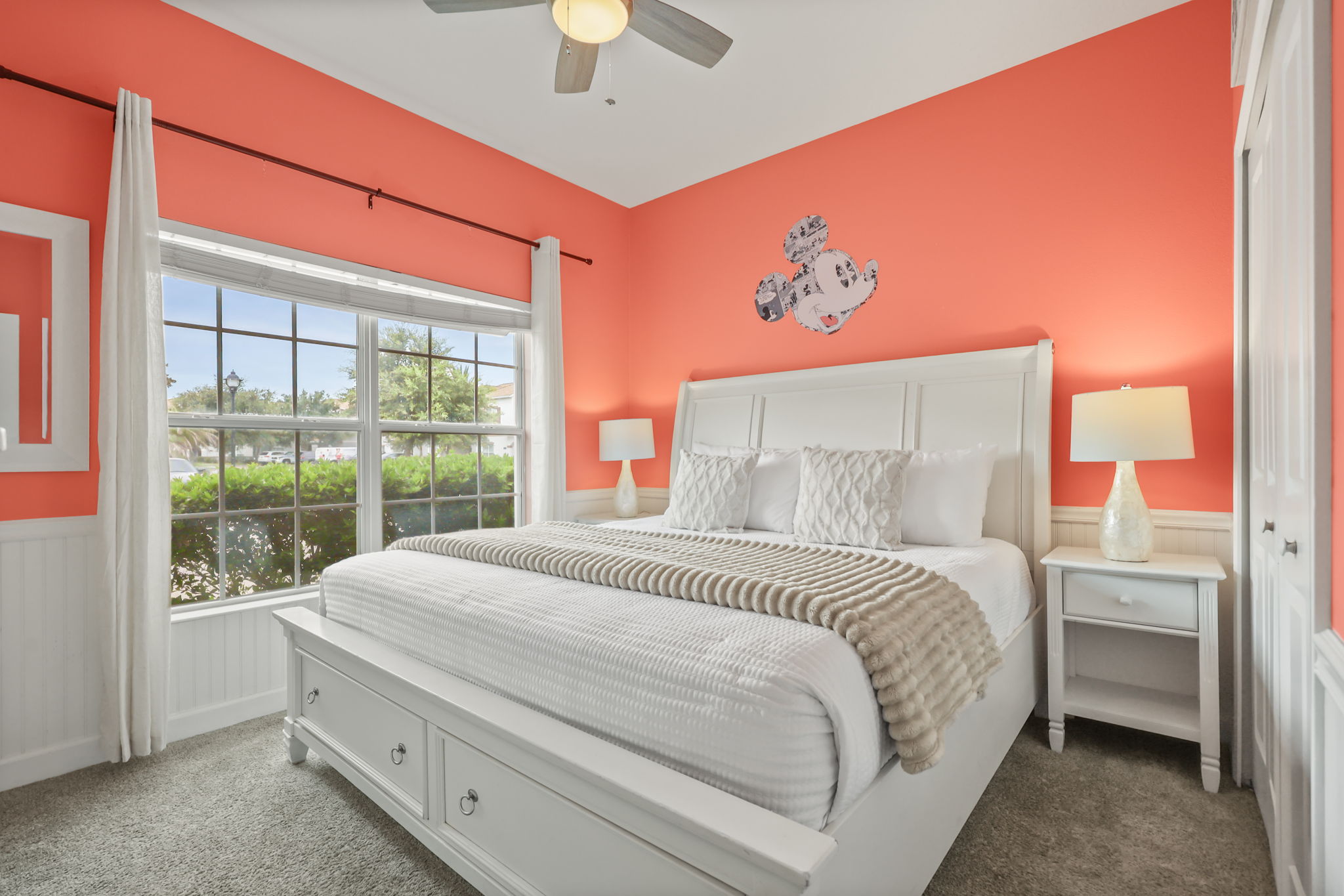 5 bedroom vacation townhouse at Storey Lake - Image 12