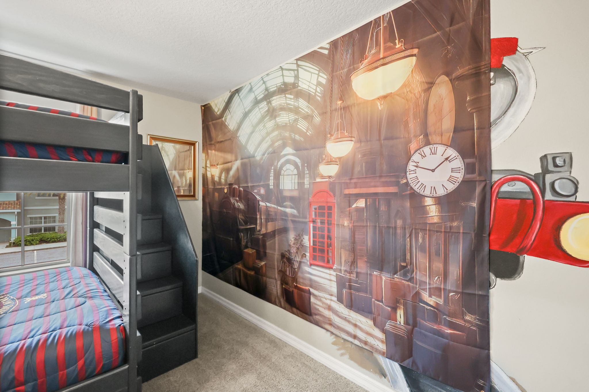 5 bedroom vacation townhouse at Storey Lake - Image 15