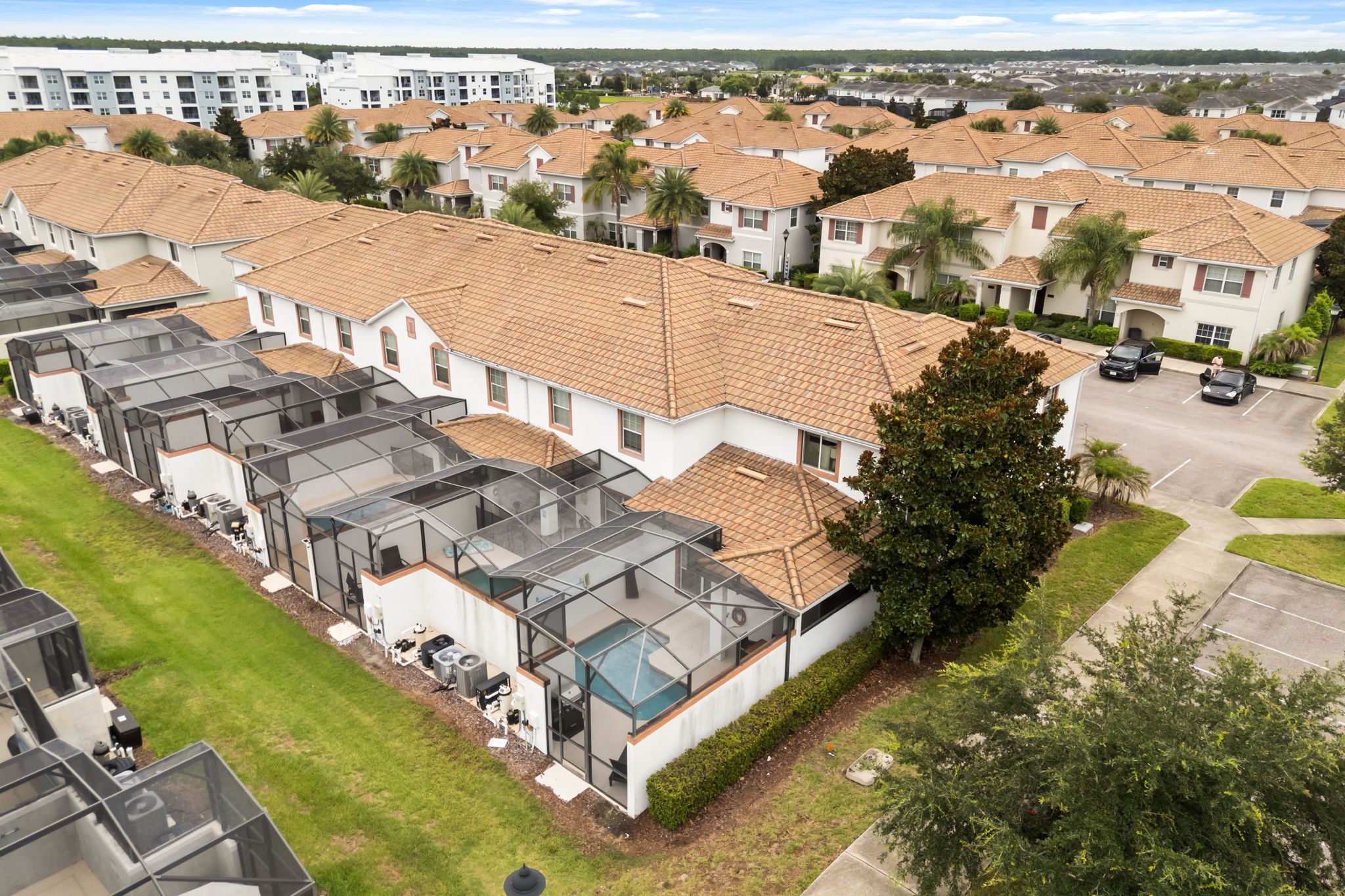 5 bedroom vacation townhouse at Storey Lake - Image 36