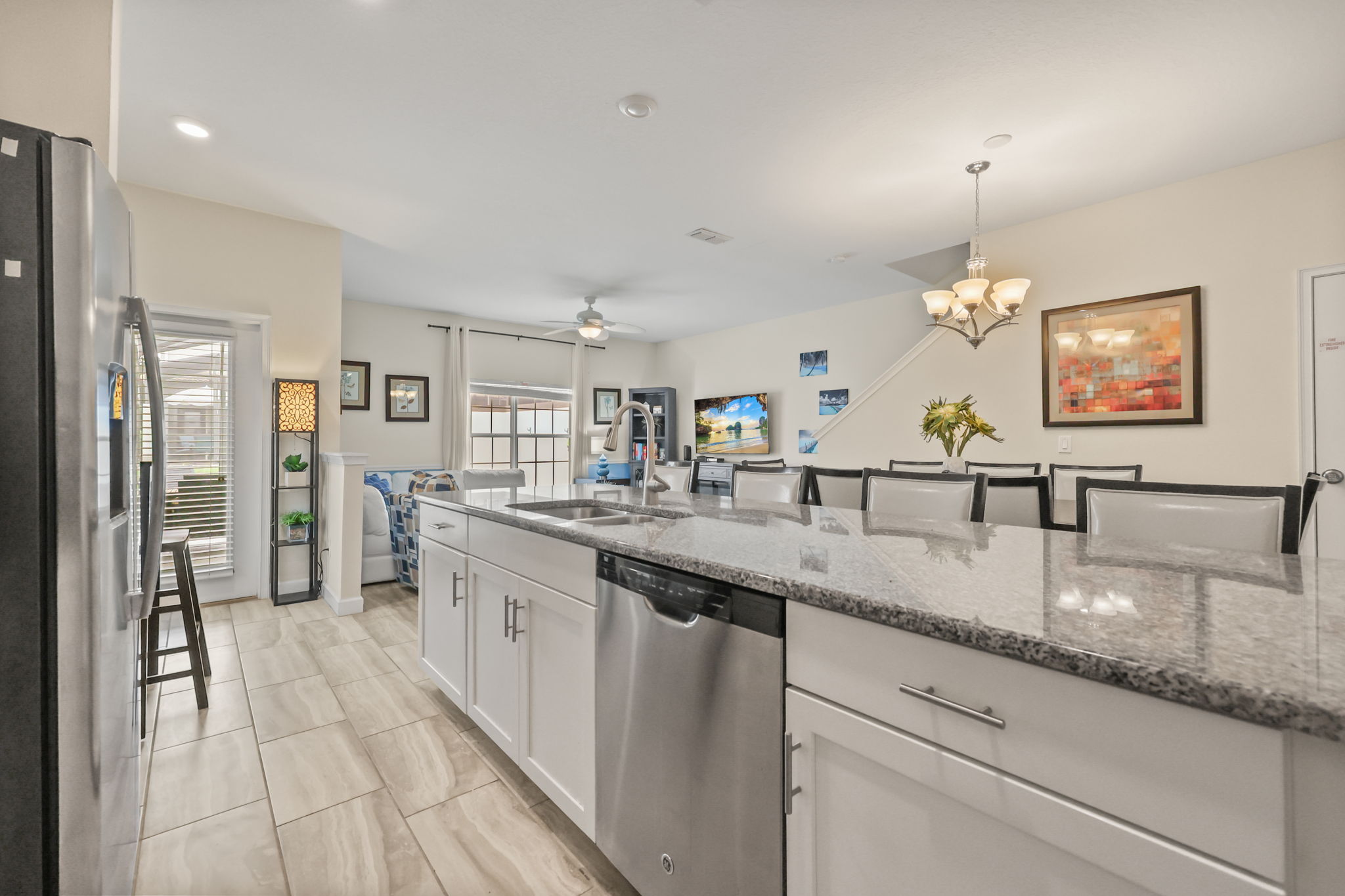 5 bedroom vacation townhouse at Storey Lake - Image 7