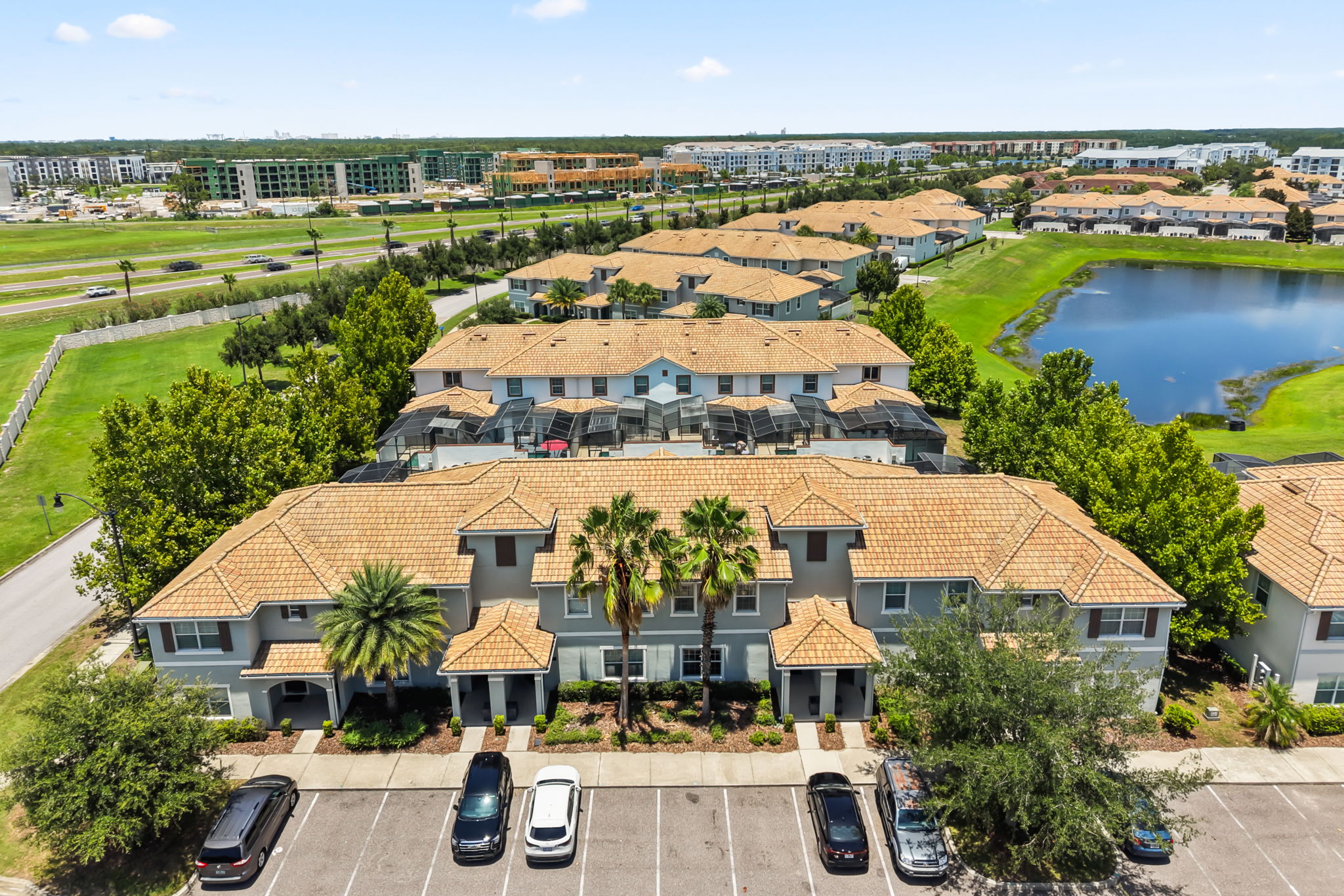 4 bedroom vacation townhouse at Storey Lake - Image 39