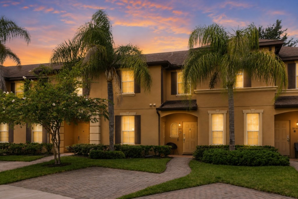 4 bedroom vacation townhouse at Regal Palms Resort & Spa at Highlands Reserve - Image 27