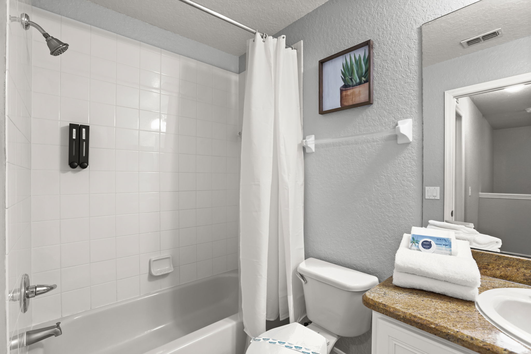 4 bedroom vacation townhouse at Regal Palms Resort & Spa at Highlands Reserve - Image 23
