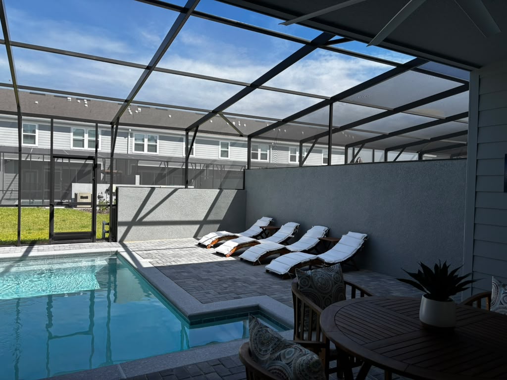 16214 Coastal Cove Lane, 5-bedroom vacation townhouse at Windsor Cay in Clermont, FL — photo 18 of 24