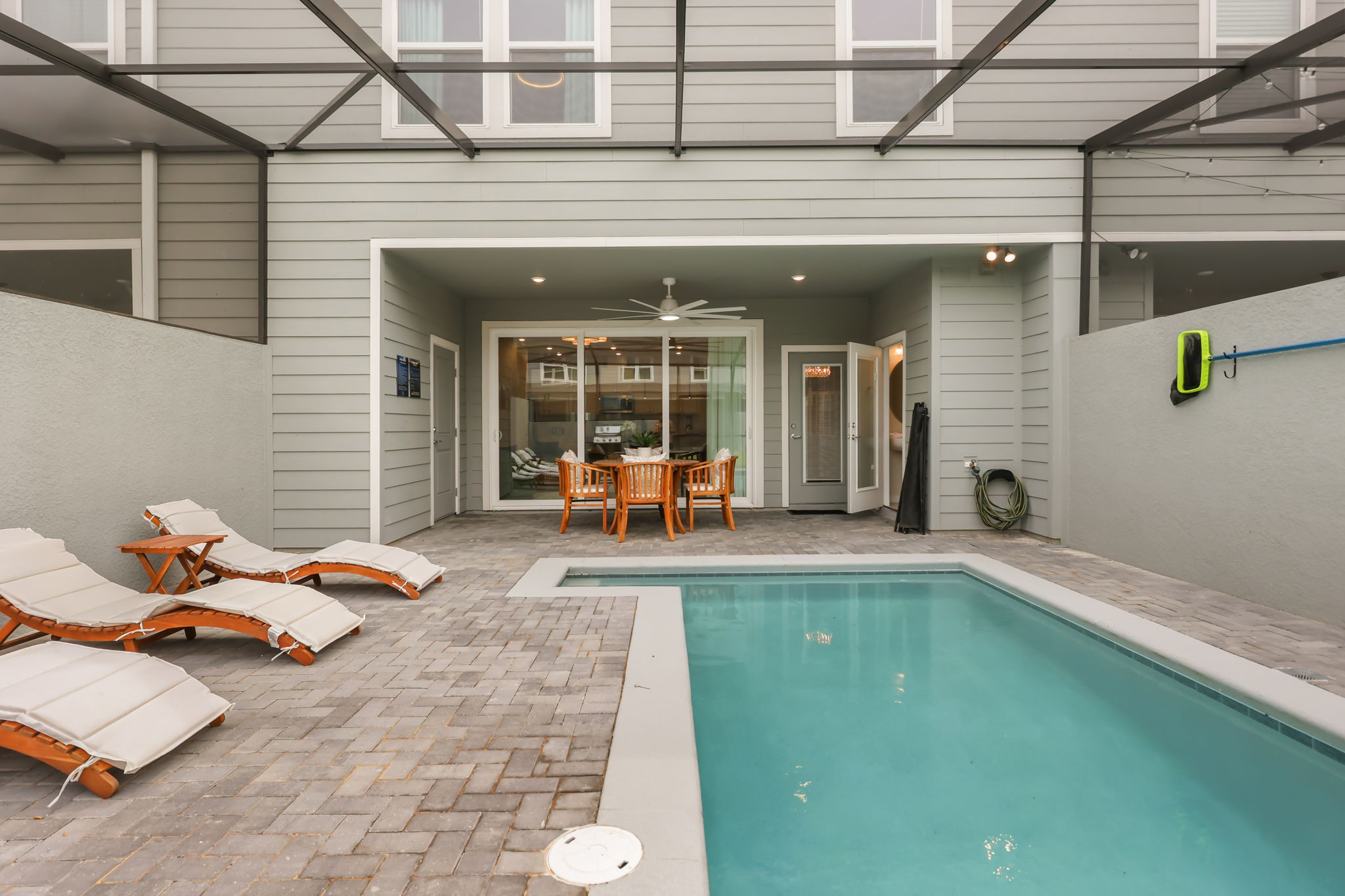 16214 Coastal Cove Lane, 5-bedroom vacation townhouse at Windsor Cay in Clermont, FL — photo 26 of 75