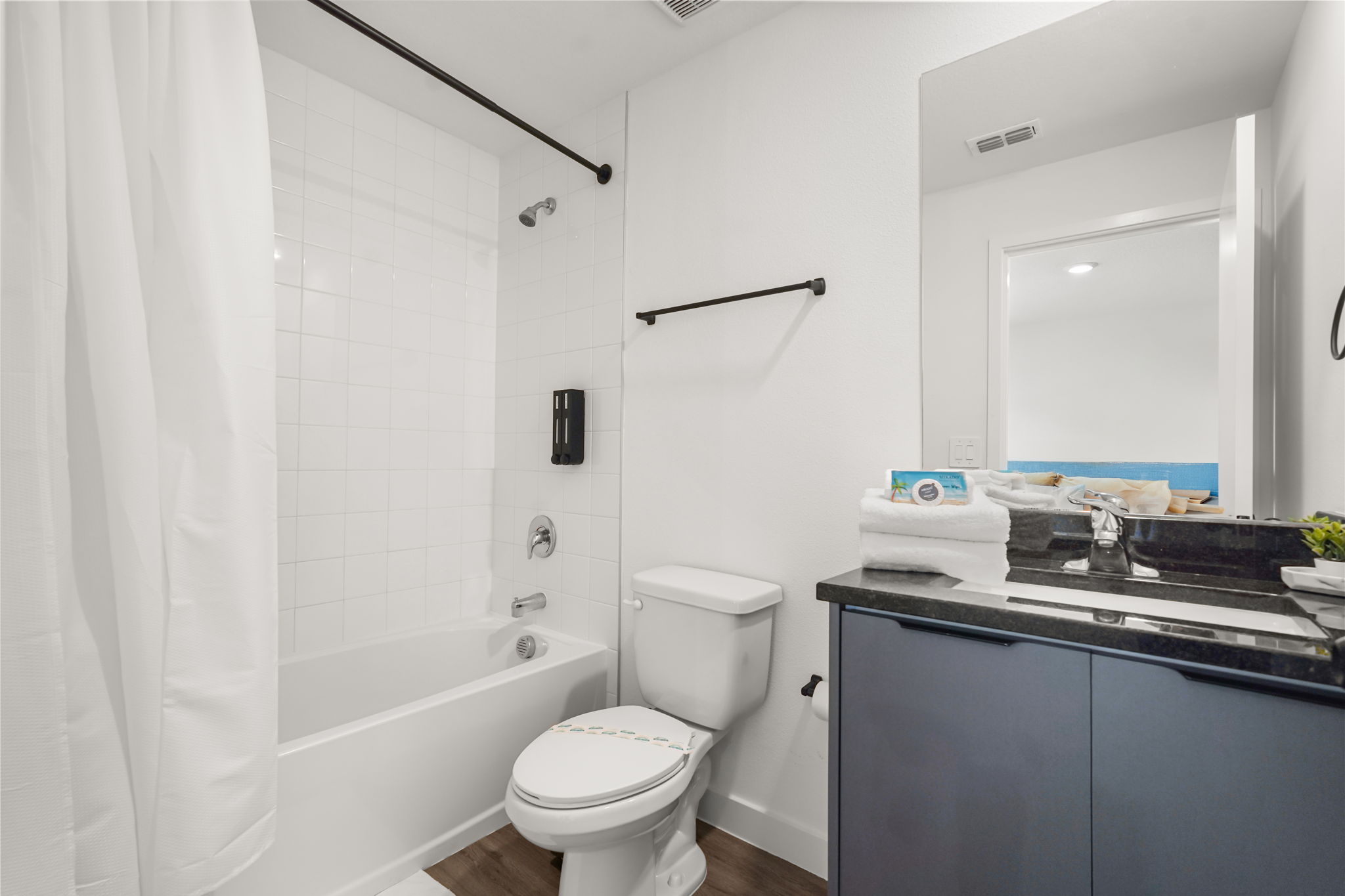 3 bedroom vacation townhouse at The Hub at Westside Reserve - Image 18