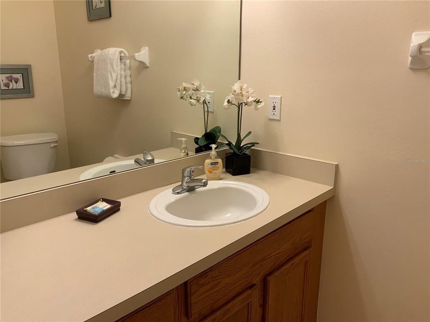 3 bedroom vacation townhouse at Emerald Island Resort - Image 16