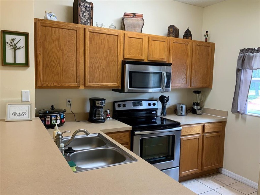 3 bedroom vacation townhouse at Emerald Island Resort - Image 5