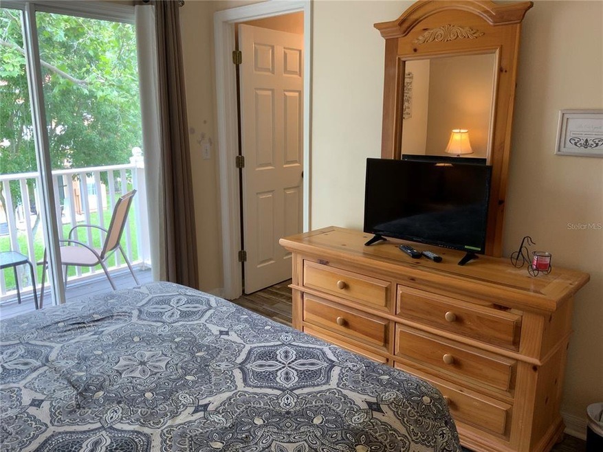 3 bedroom vacation townhouse at Emerald Island Resort - Image 8