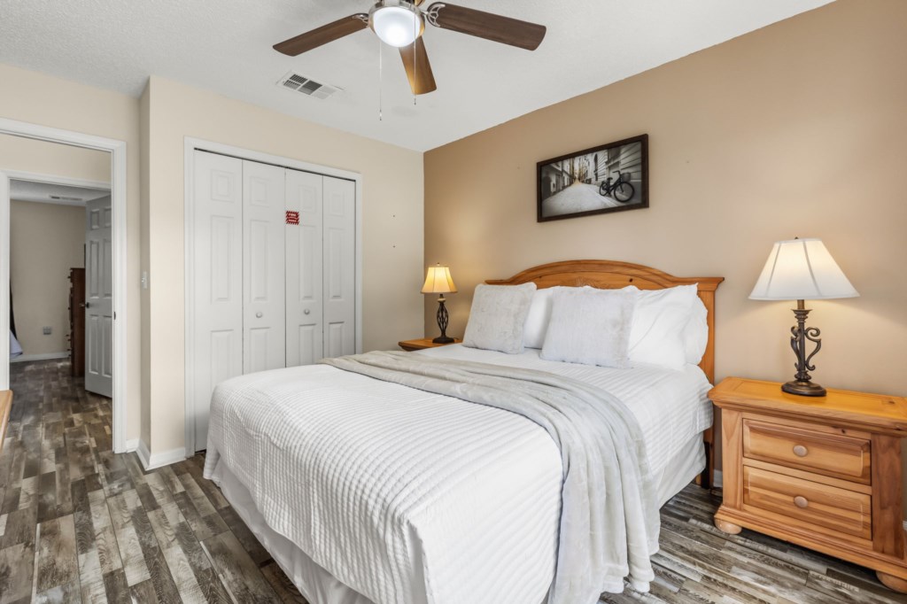 3 bedroom vacation townhouse at Emerald Island Resort - Image 13
