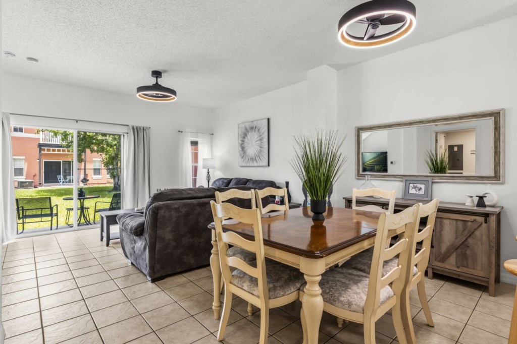 3 bedroom vacation townhouse at Emerald Island Resort - Image 5