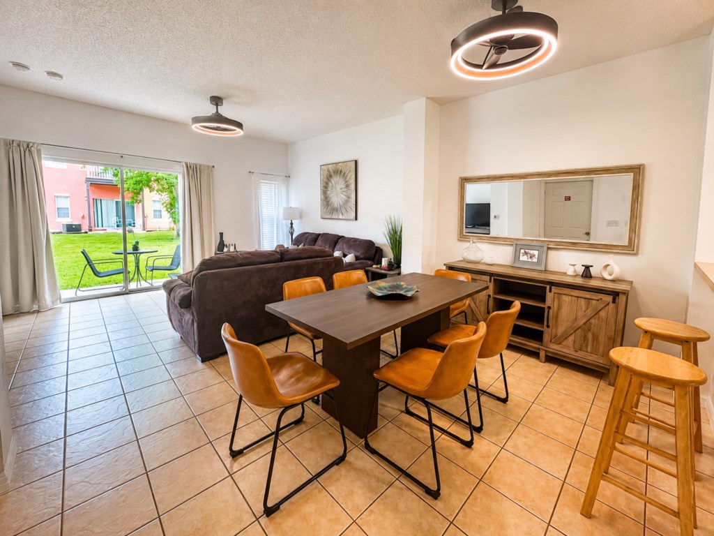 3 bedroom vacation townhouse at Emerald Island Resort - Image 4