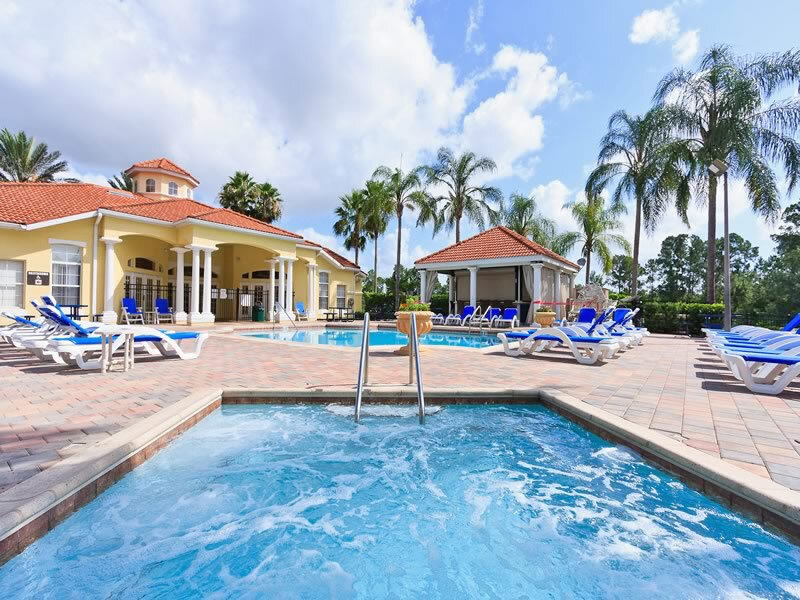 3 bedroom vacation townhouse at Emerald Island Resort - Image 33