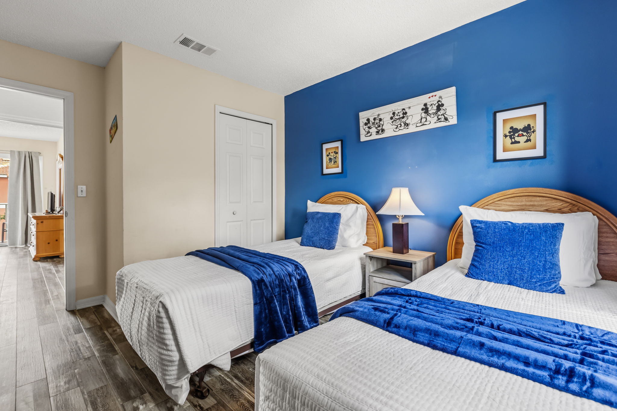 3 bedroom vacation townhouse at Emerald Island Resort - Image 19