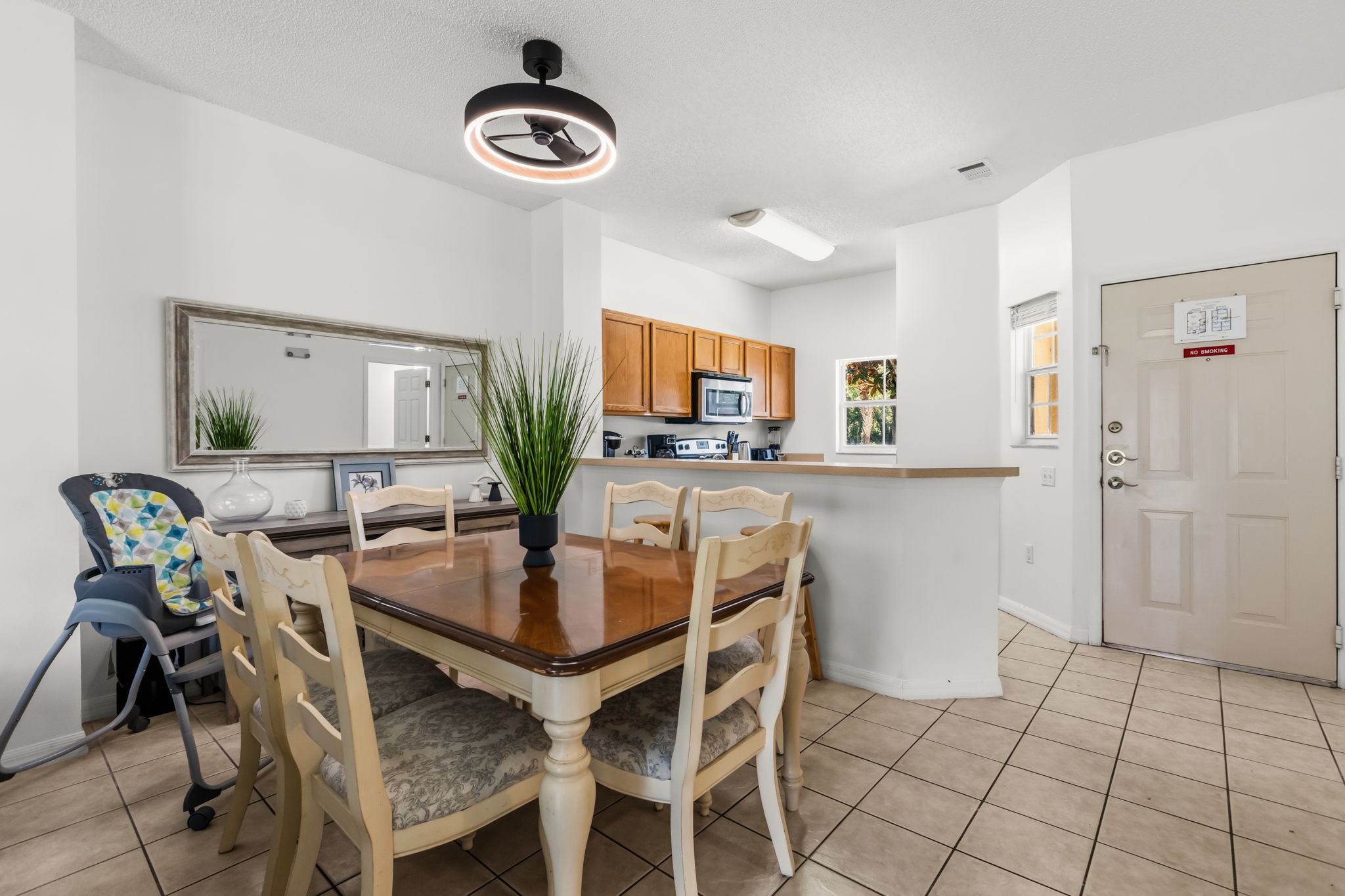 3 bedroom vacation townhouse at Emerald Island Resort - Image 6