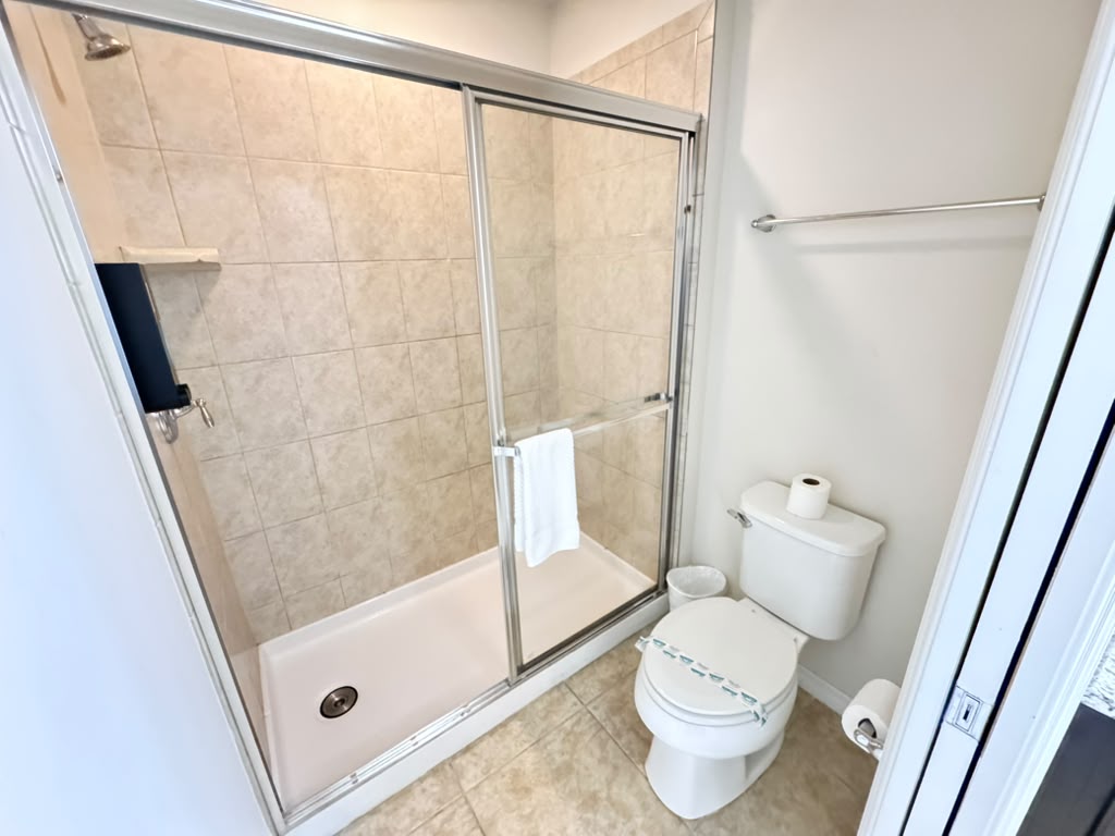 6 bedroom vacation house at Windsor at Westside - Image 18