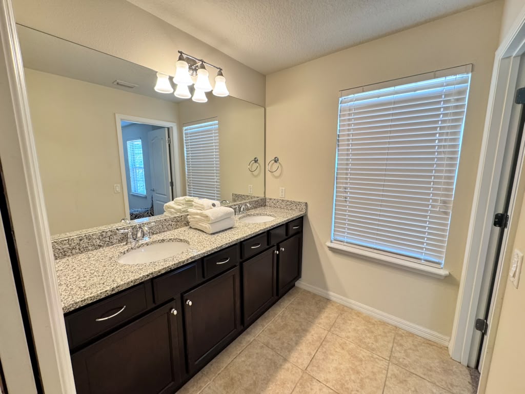 6 bedroom vacation house at Windsor at Westside - Image 23