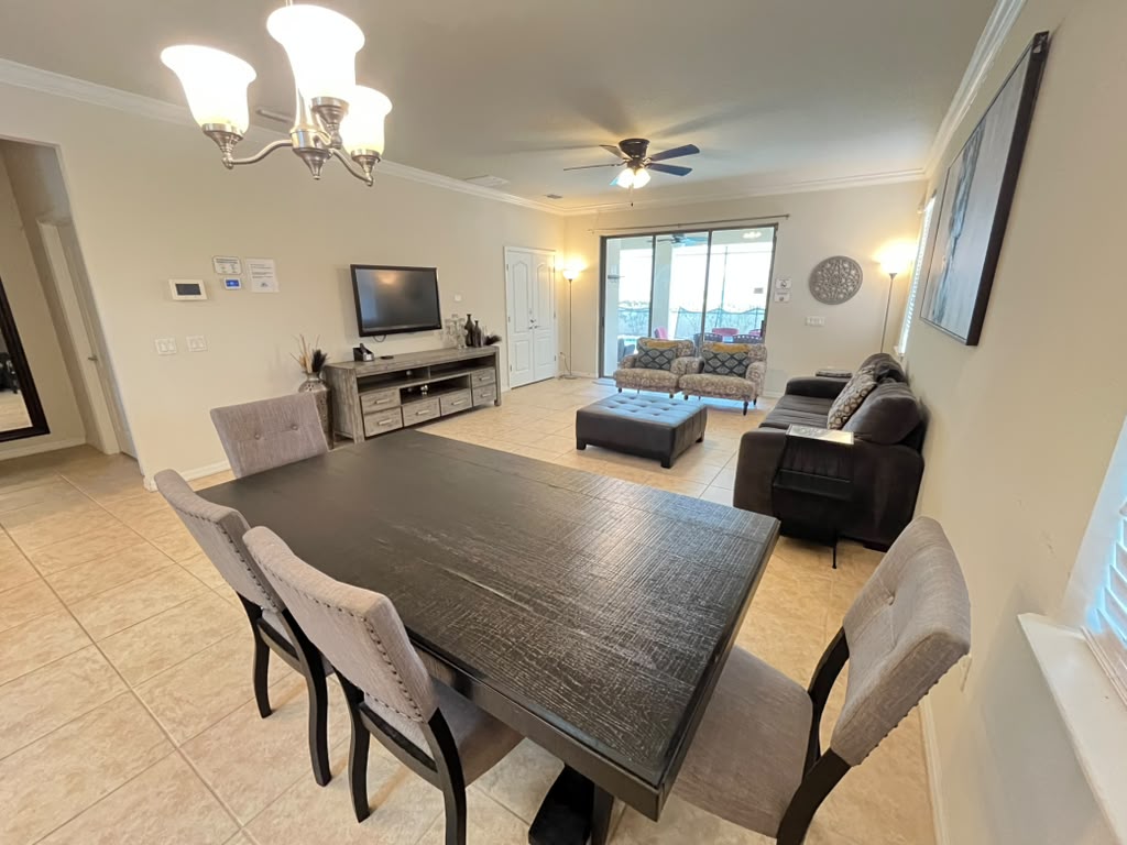 6 bedroom vacation house at Windsor at Westside - Image 3