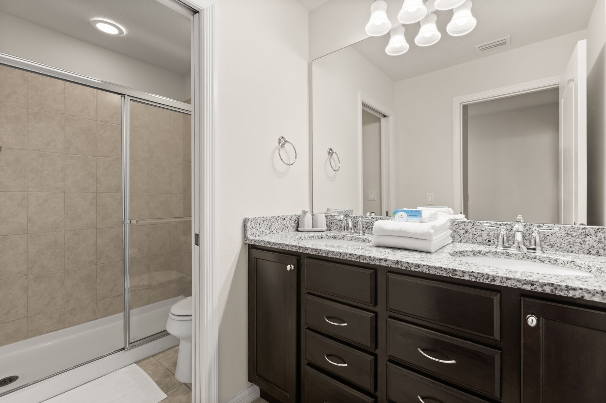 6 bedroom vacation house at Windsor at Westside - Image 35