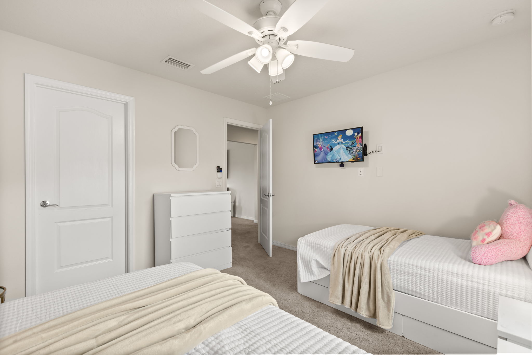6 bedroom vacation house at Windsor at Westside - Image 28
