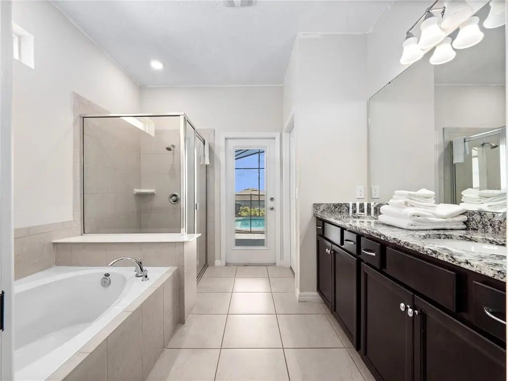 6 bedroom vacation house at Windsor Island Resort - Image 28