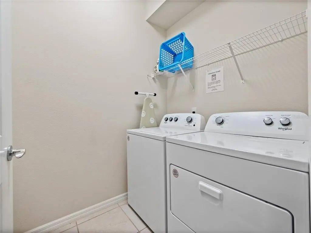 6 bedroom vacation house at Windsor Island Resort - Image 32